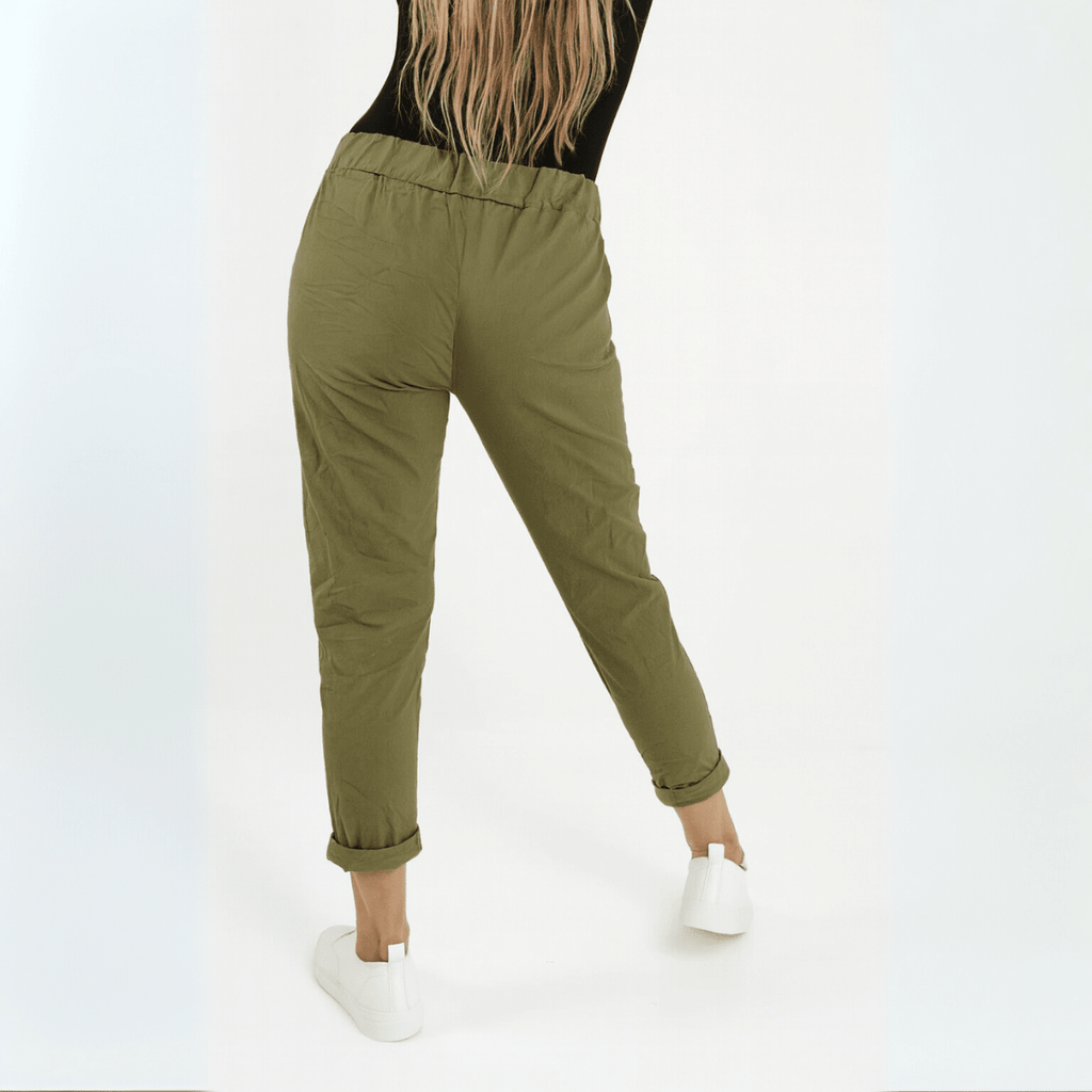 Stretchy Plain Trousers / Jeans with Side Pockets