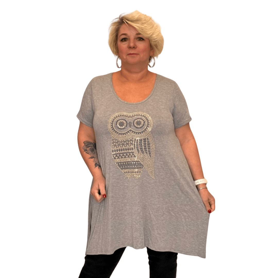 ROCKTHOSECURVES SHORT SLEEVE HANKY HEM STUDDED OWL LONG LENGTH TOP