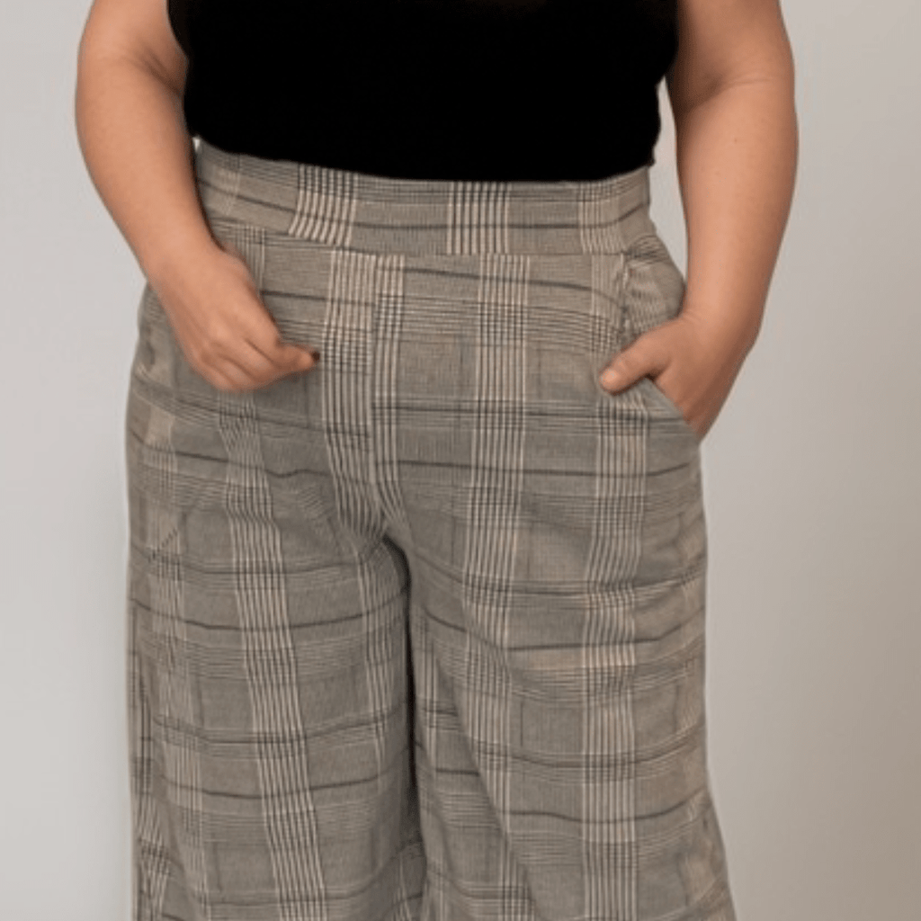 ROCKTHOSECURVES DOGTOOTH 3/4 LENGTH PALAZZO TROUSERS WITH POCKETS