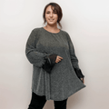ROCKTHOSECURVES SPARKLY SHIMMER DIPPED HEM TOP WITH BOW CUFFS