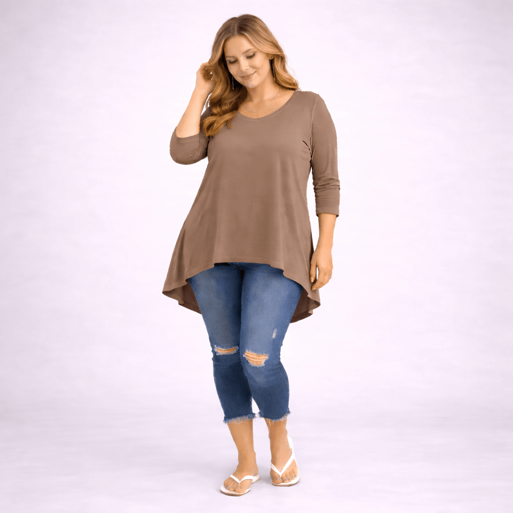 Plain 3/4 Sleeve Dipped Hem Top