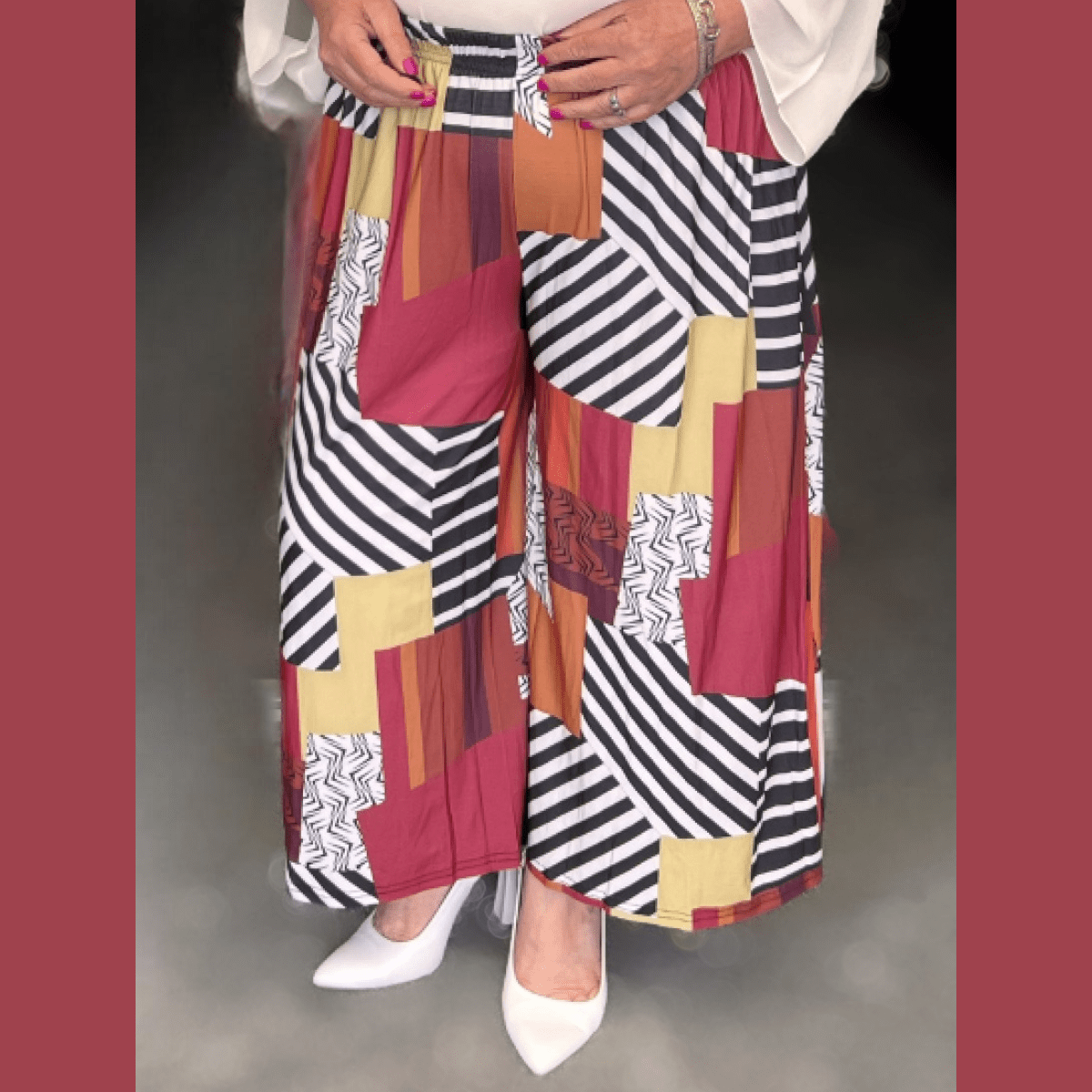 PATCH MULTI ELASTIC WAIST 3/4 LENGTH PALAZZO TROUSERS CULOTTES