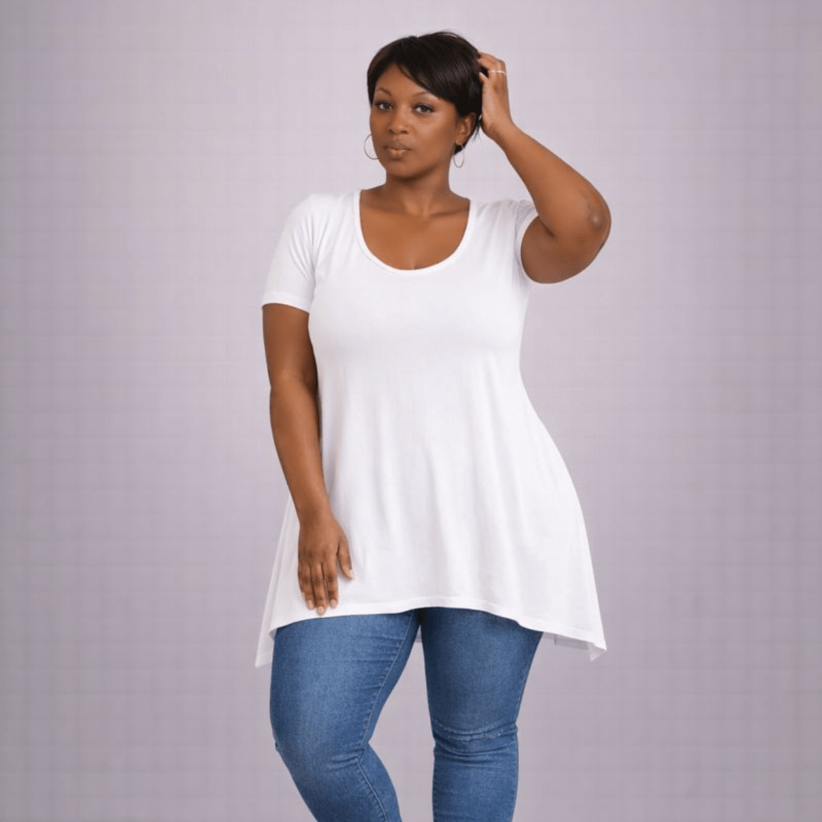 Plain Short Sleeve Hanky Hem Swing Top