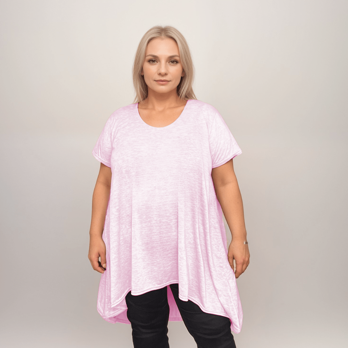 Plus‑Size Plain Pastel Short Sleeve Swing Top with Hanky Hem
